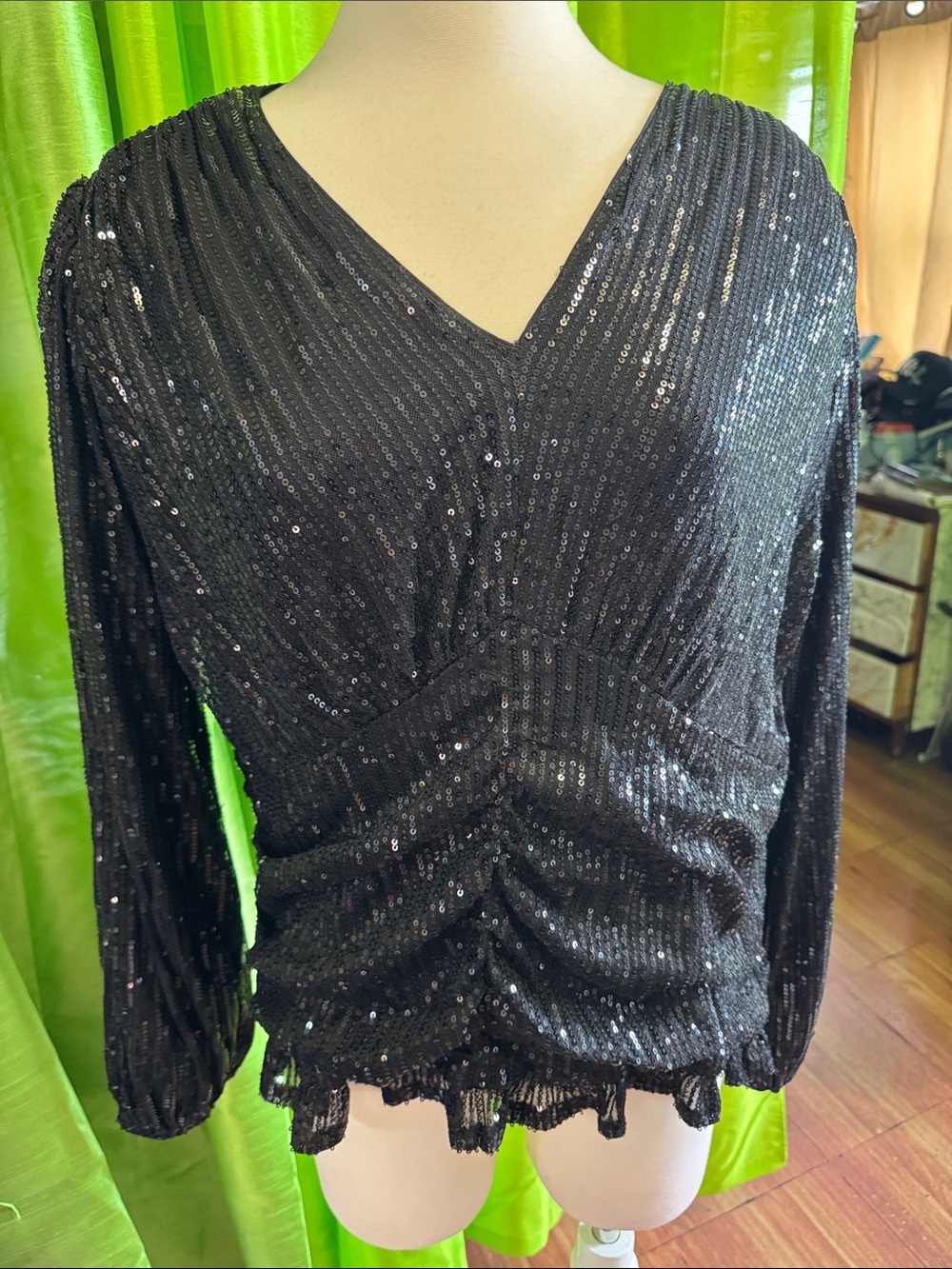 Black Sequin V-Neck Long Sleeve Top